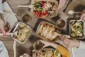 Envases desechables en la cocina: ahorra tiempo y dinero