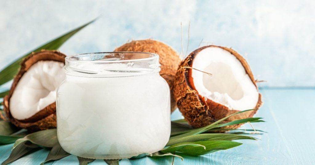 ¿Qué hacer además de cocinar con aceite de coco?
