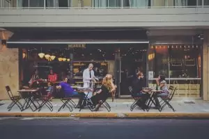 Montar una terraza de bar: ¿cómo rentabilizo la inversión?