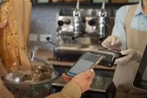 Cómo automatizar un restaurante: 6 estrategias clave